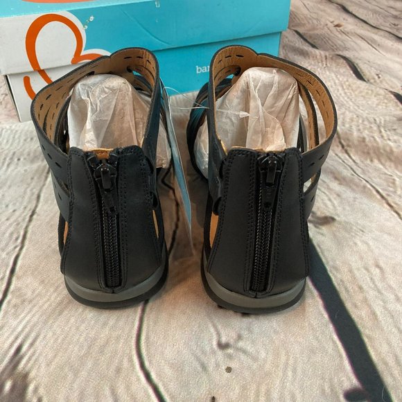 BareTraps Black Kaiser Women Sandals - Picture 5 of 8